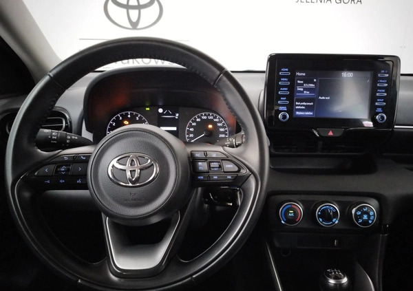 Toyota Yaris cena 66500 przebieg: 62395, rok produkcji 2021 z Brzeg małe 352